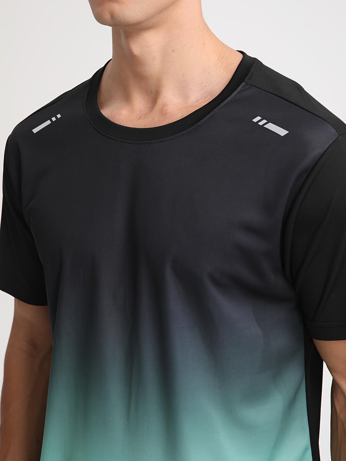 ANDRE – Herren Sportshirt mit Farbverlauf - Grün