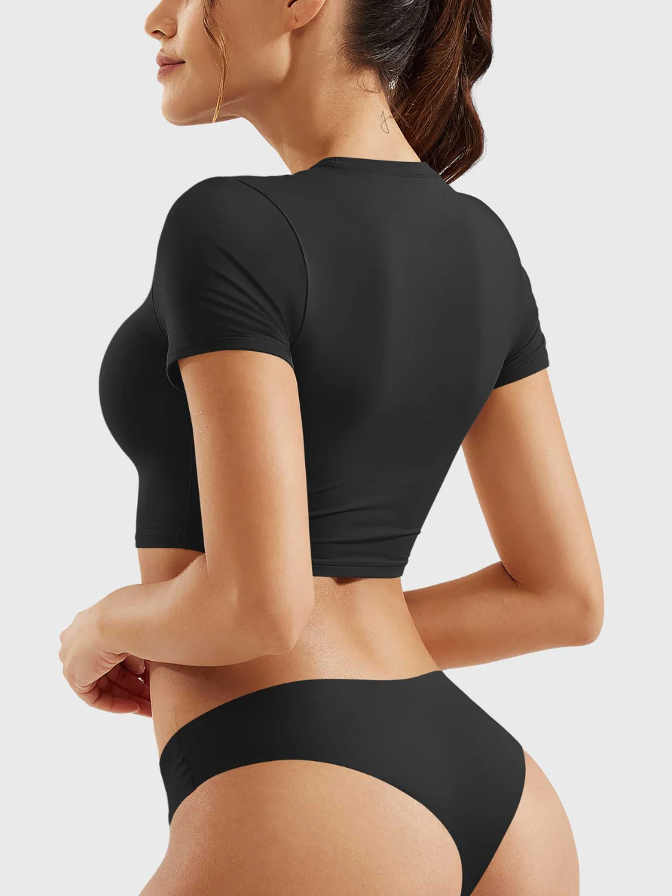 ALYA – Nahtloses Crop Top - Schwarz