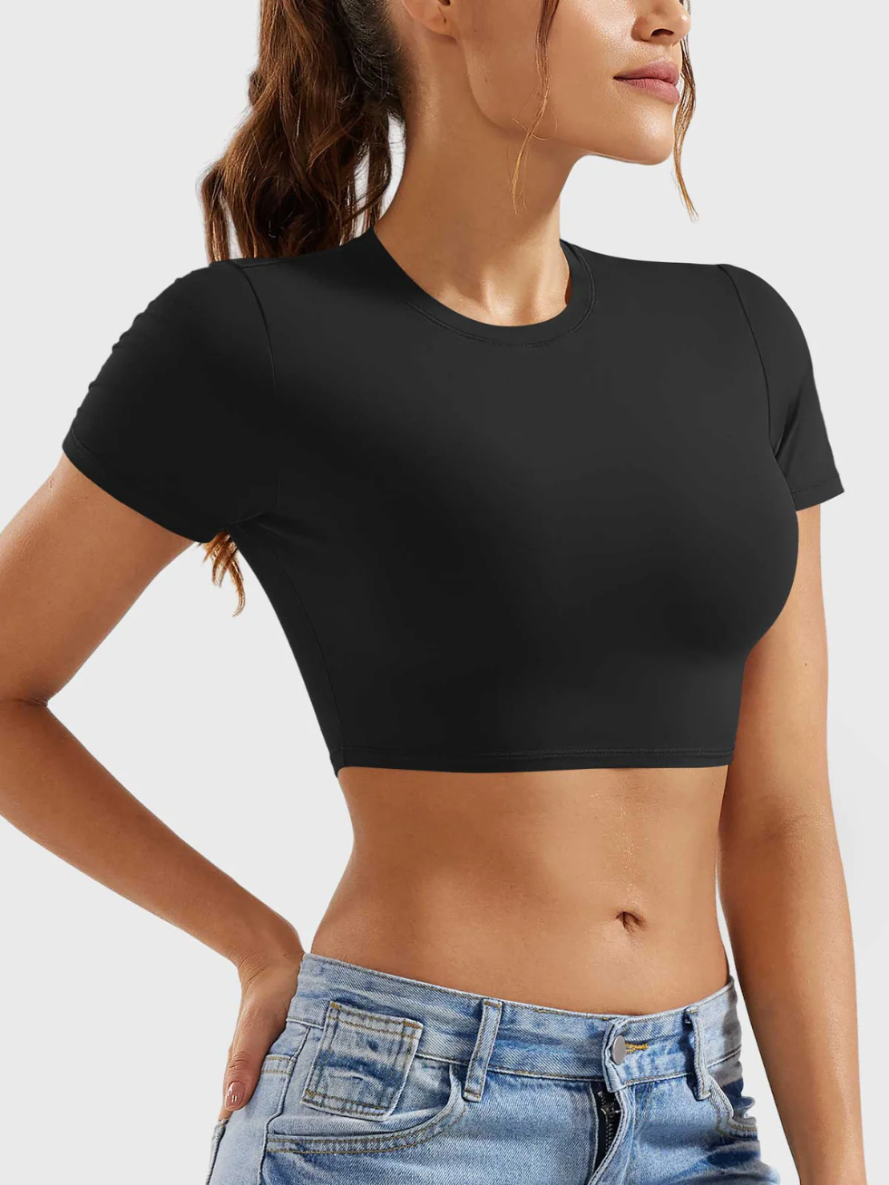 ALYA – Nahtloses Crop Top - Schwarz
