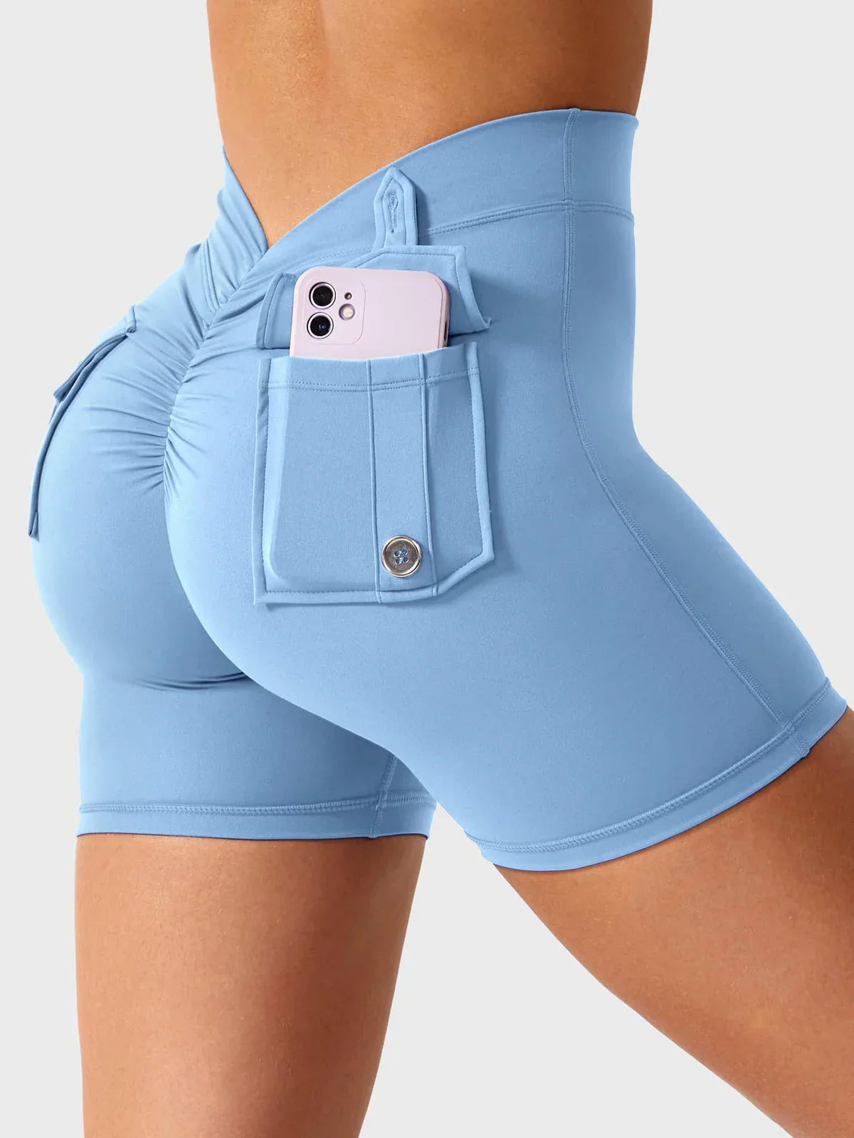 SAYA - V-Rücken Shorts - Hellblau