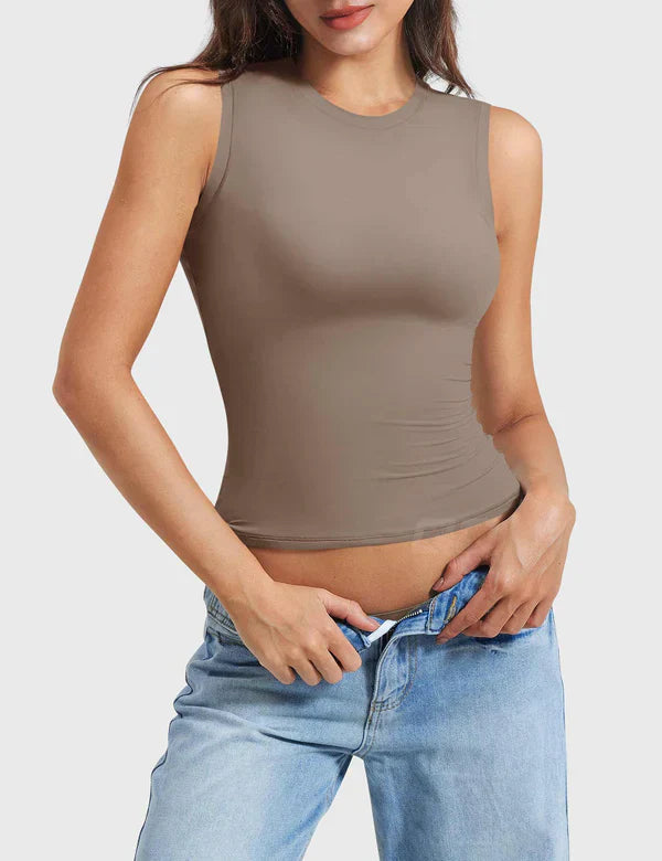 DYVA - Crop top mit Mock Neck - Braun