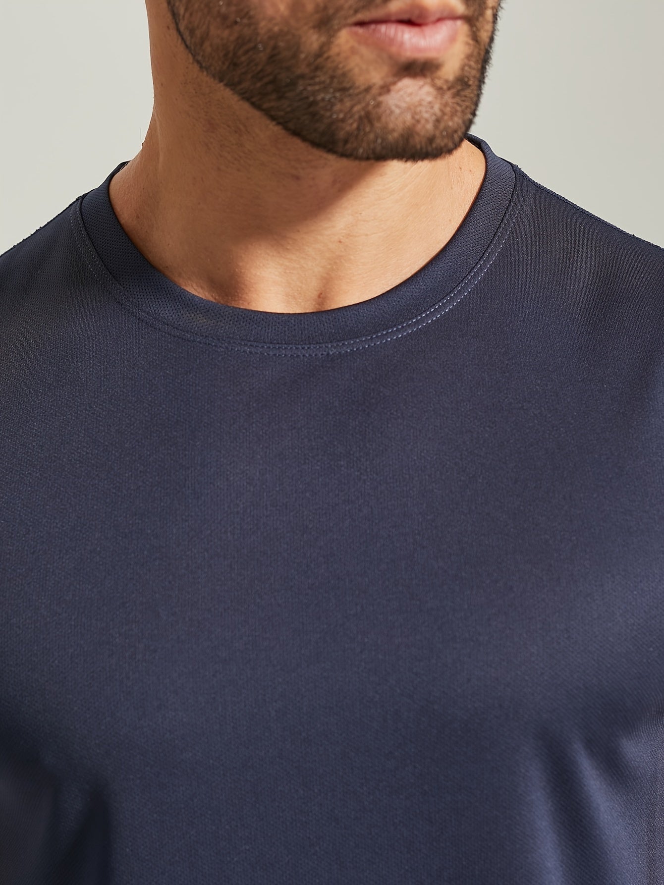 LÉO – Ärmelloses Fitness Tanktop für Herren - Marineblau