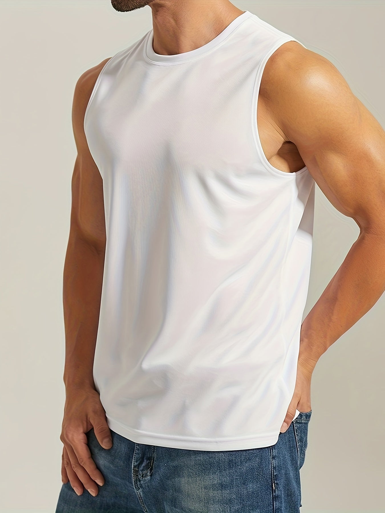 LÉO – Ärmelloses Fitness Tanktop für Herren - Weiß