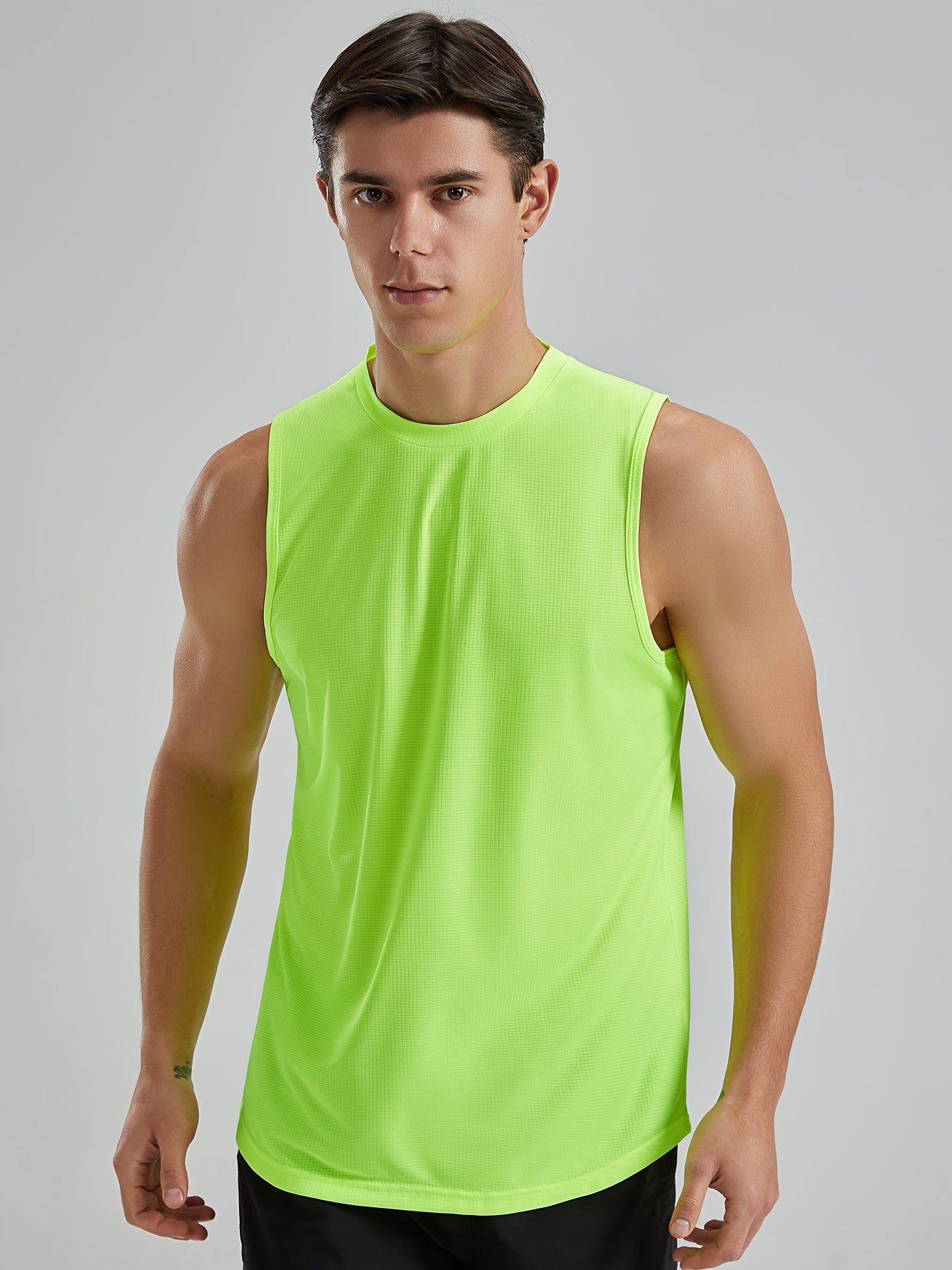 THÉO – Ärmelloses Active Crew Neck Top für Herren -  Neon Grün