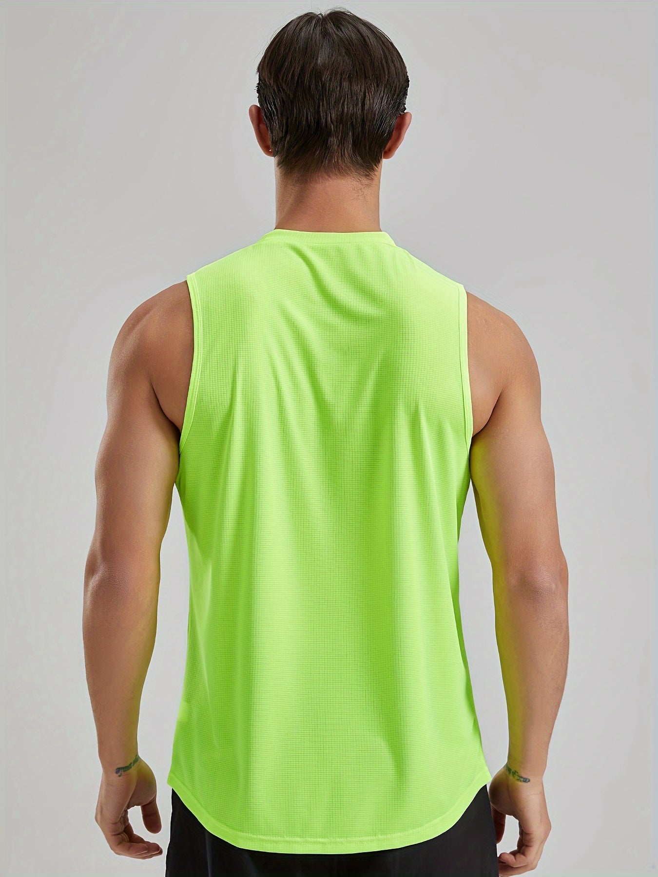 THÉO – Ärmelloses Active Crew Neck Top für Herren -  Neon Grün