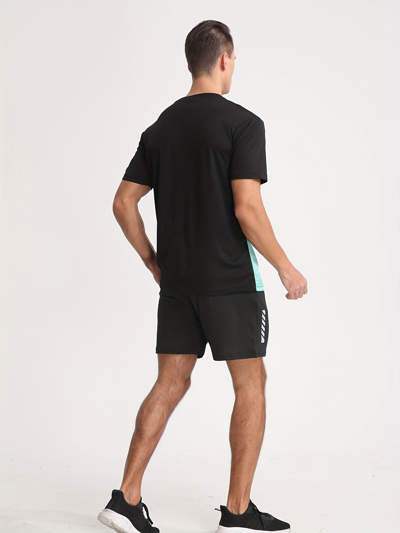 ANDRE – Herren Sportshirt mit Farbverlauf - Grün