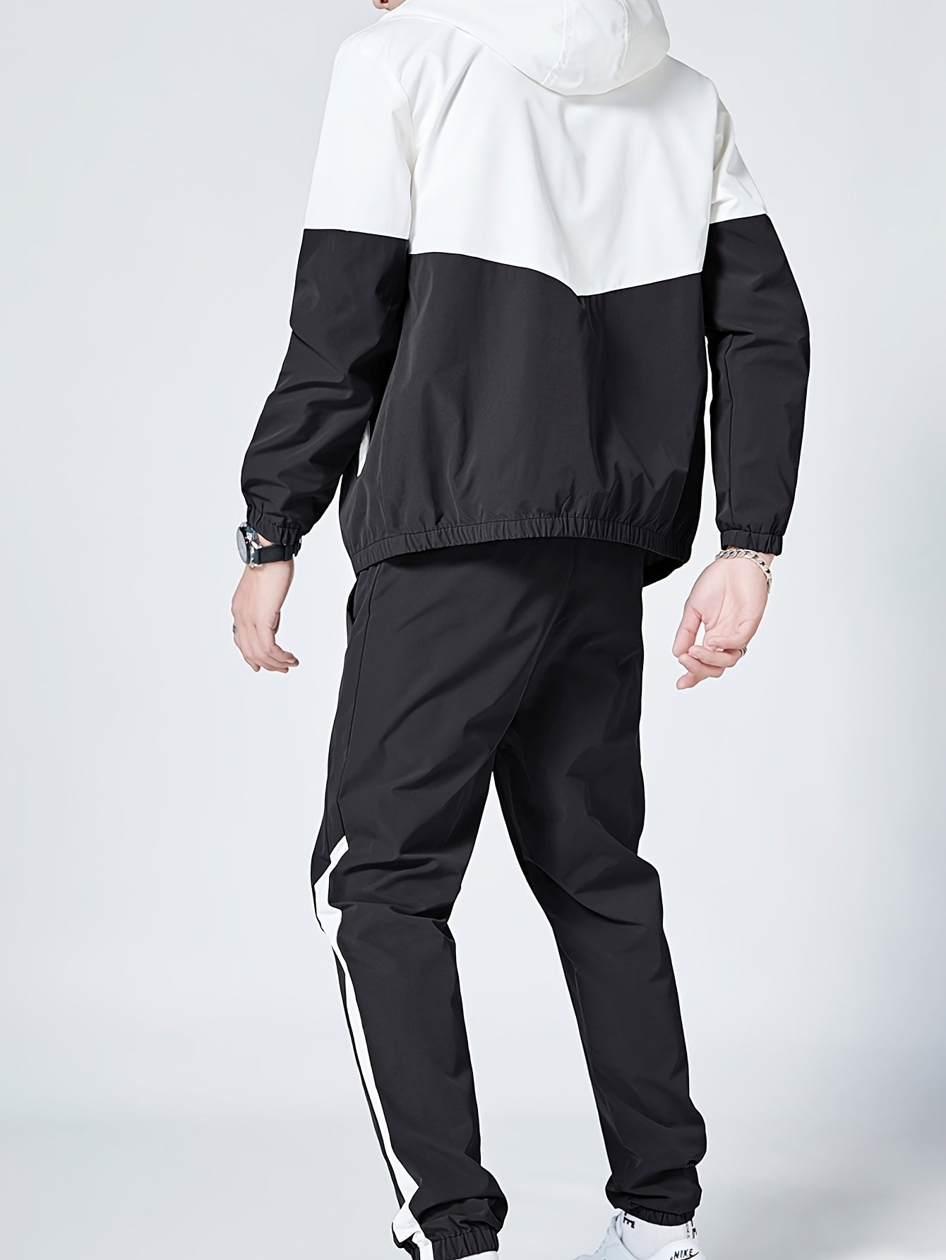 PERCY – Herren Premium Trainingsanzug für Sport & Freizeit - Schwarz